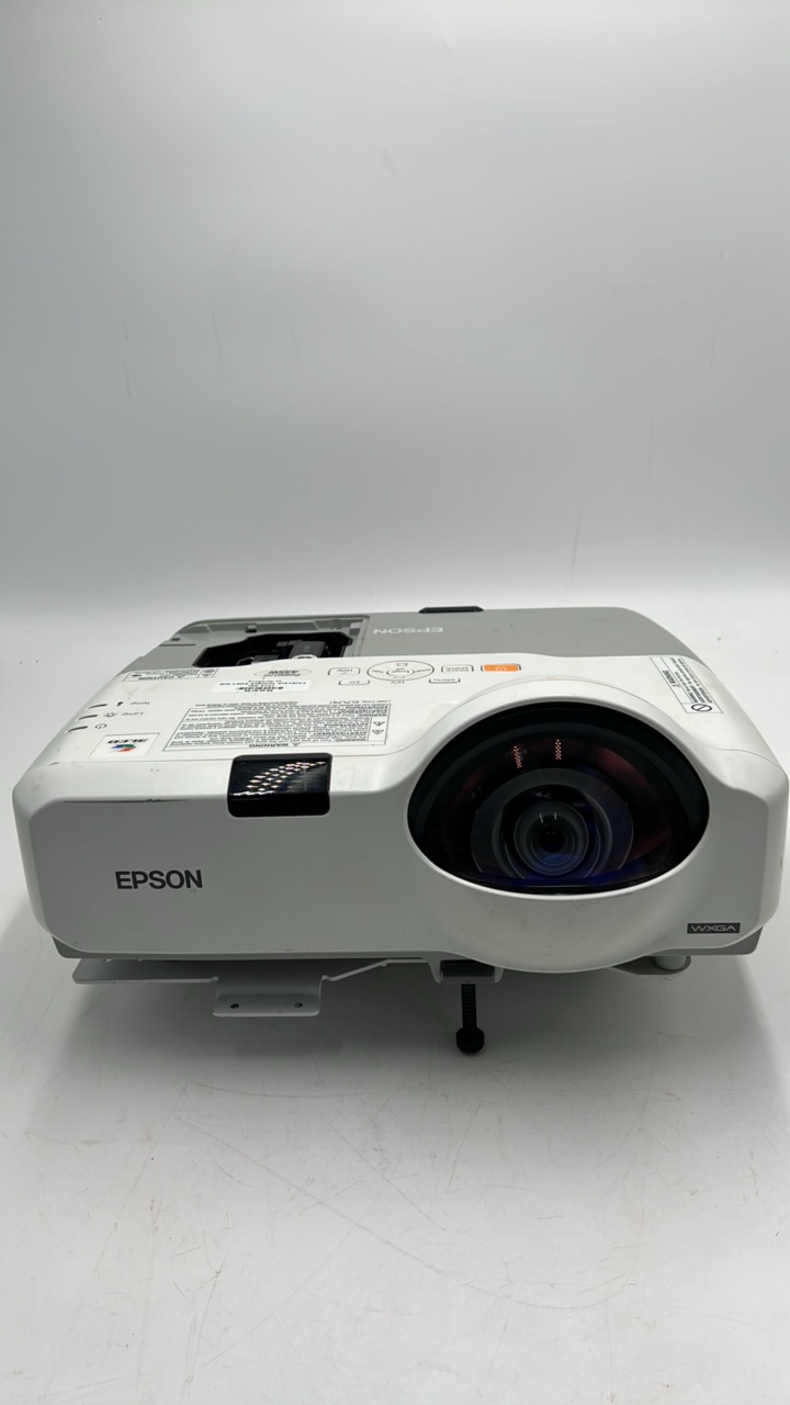 lot 45 image: Cinema Projector