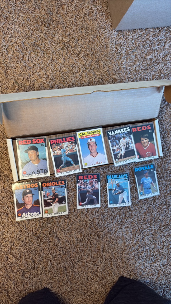 1986 Topps Complete Set Baseball Cards, Stars and Rookie Cards Included
