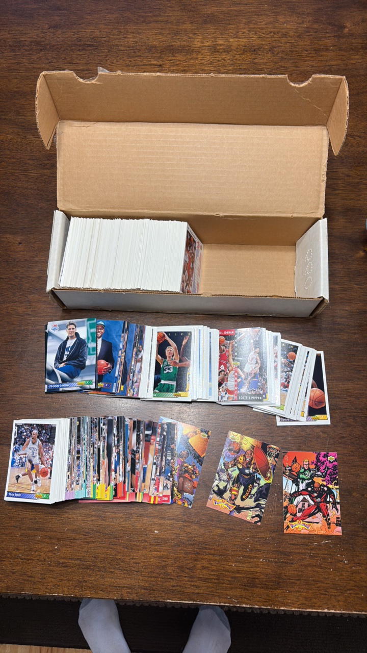 1992-93 Upper Deck NBa Basketball Set, Includes Several Michael Jordan Cards Including the Insert Set Cards Featuring Michael Jordan and Larry Bird