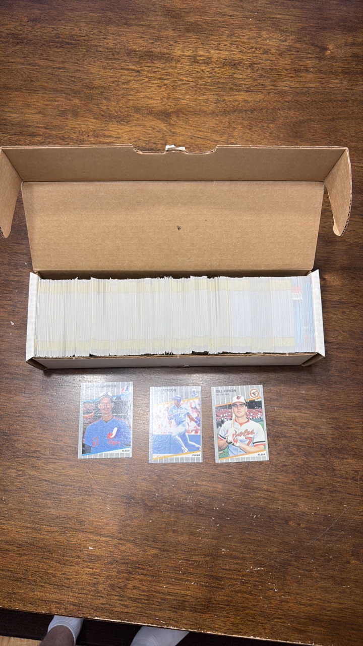 1989 Fleer Complete Baseball Card Set, Includes all the Classic Rookies and Billy Ripken Error Card