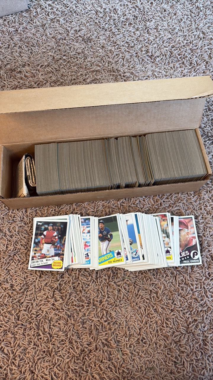 1985 Topps Mostly Complete Set, Missing Mark McGwire and Kirby Puckett Rookie Cards
