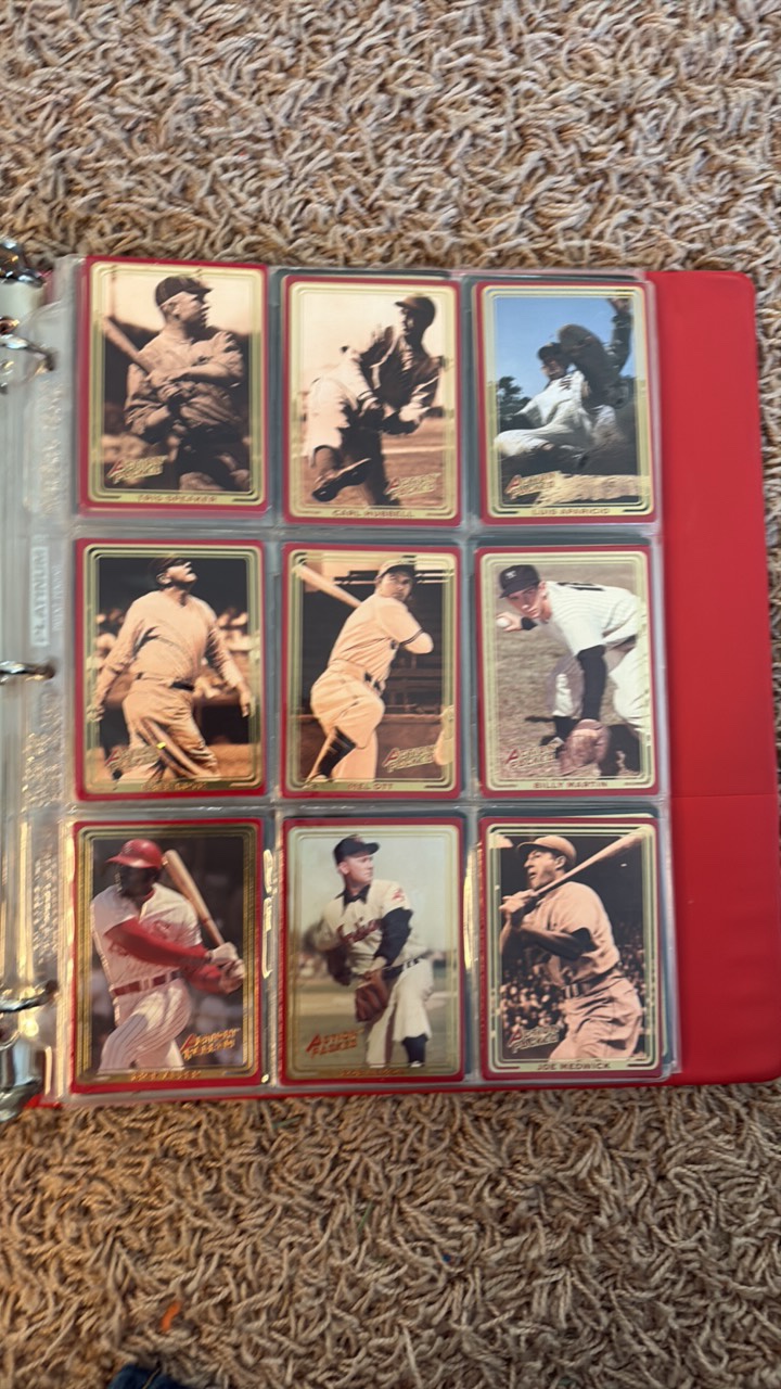 Binder Filled With Vintage Baseball Cards, Action Packed All Time Greats Babe Ruth, Hank Aaron, Nolan Ryan and Others