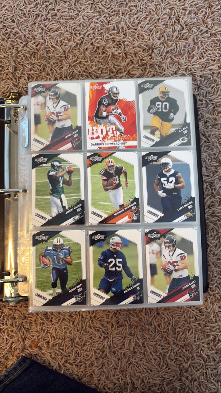 HUGE Binder Filled With Mostly Rookie Football Cards From 2000s-2010s Lots of Big Names, Lots of Money to be Made by Splitting This Up