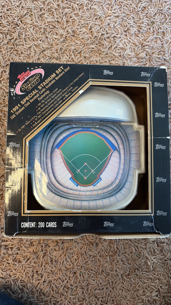 1991 Topps Stadium Club Stadium Set, 200 Cards and Stadoum Figurine in Box