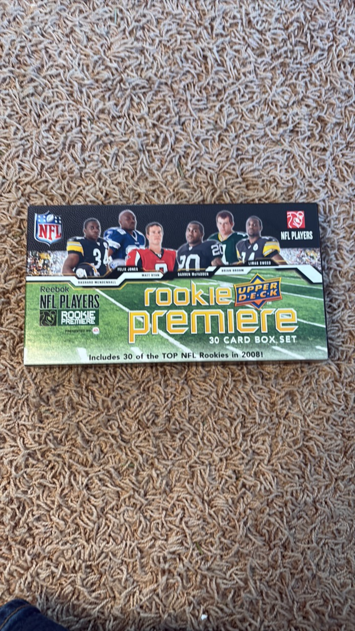 2008 Upper Deck Rookie Premiere Box Set, 30 Rookie Cards Matt Ryan and Joe Flacco