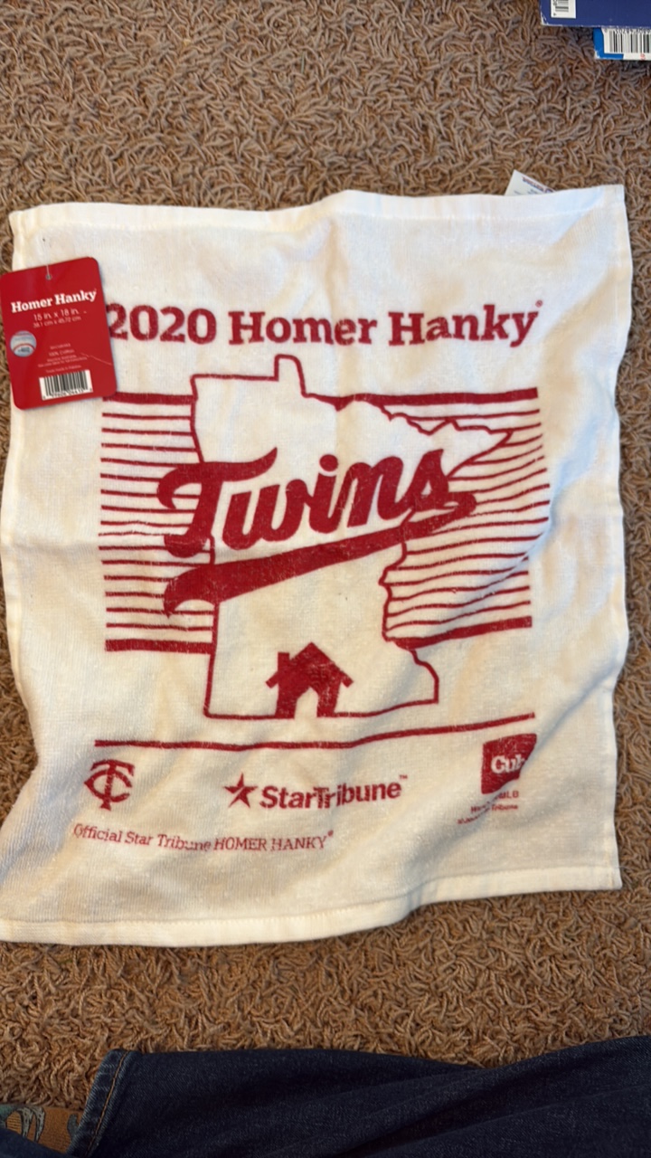 2020 Minnesota Twins Homer Hanky With Tag Still Attached