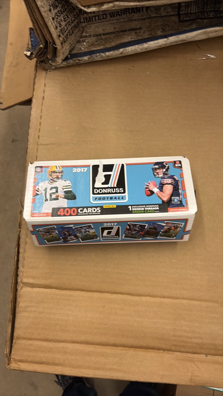 2017 Donruss NFL Partial Set (Looks Like Some Cards Have Been Pulled)