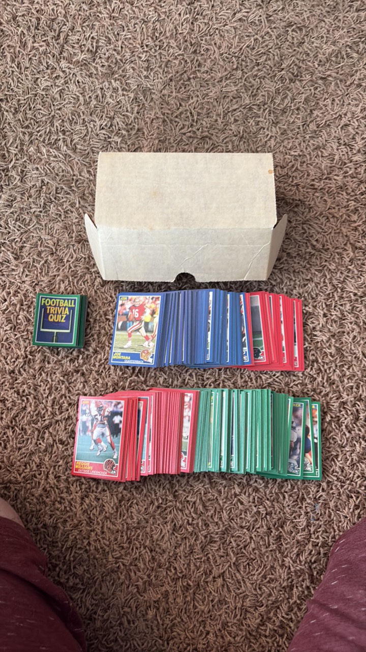 1989 Score NFL Football Cards, Stars Included, Partial Set, Missjng Barry Sanders Rookie