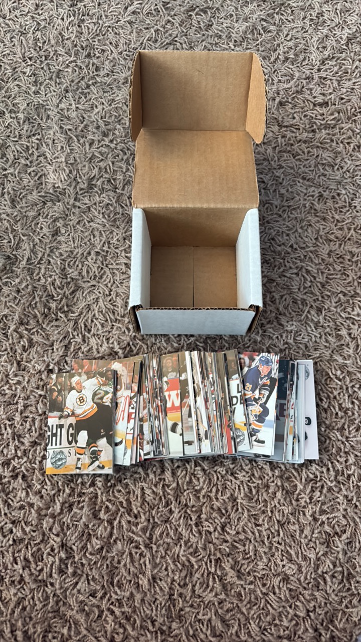 1991 Pro Set Platinum Hockey Card Set, 150 Cards