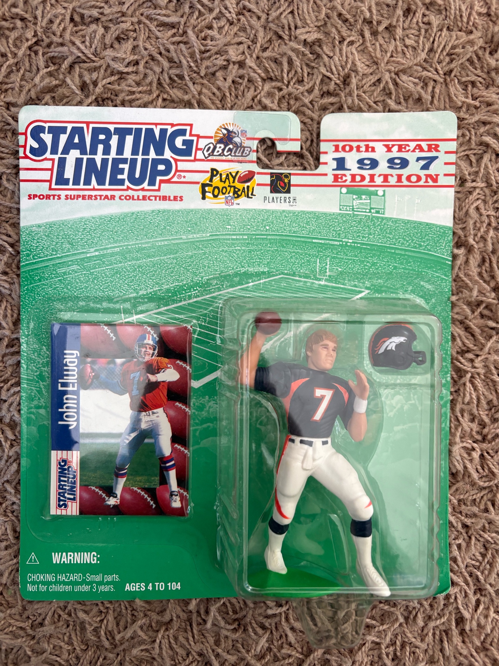 Staring Lineup 1997 Edition John Elway Sealed Action Figure and Football Card