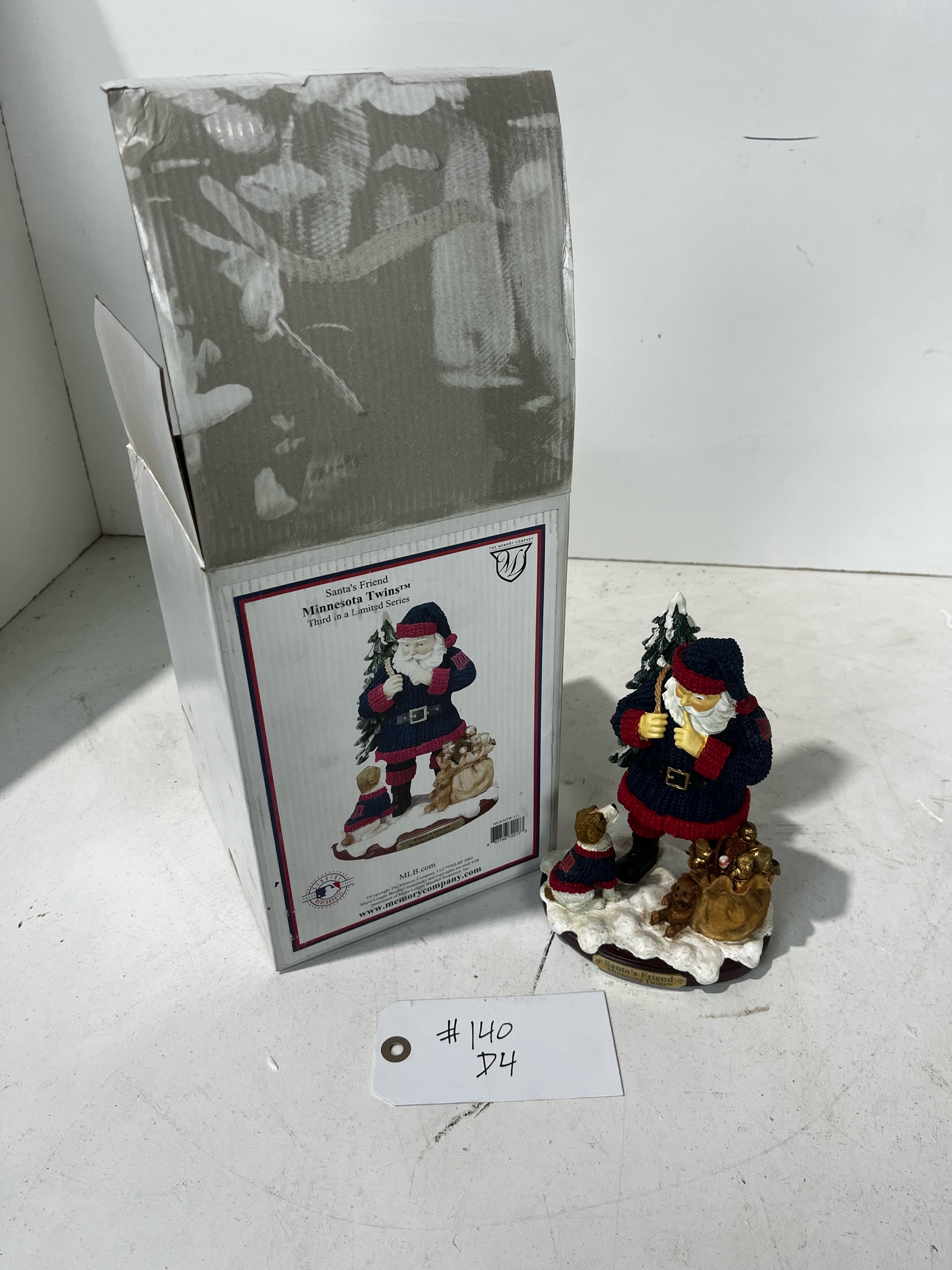 lot 140 image: Minnesota Twins Christmas Decor