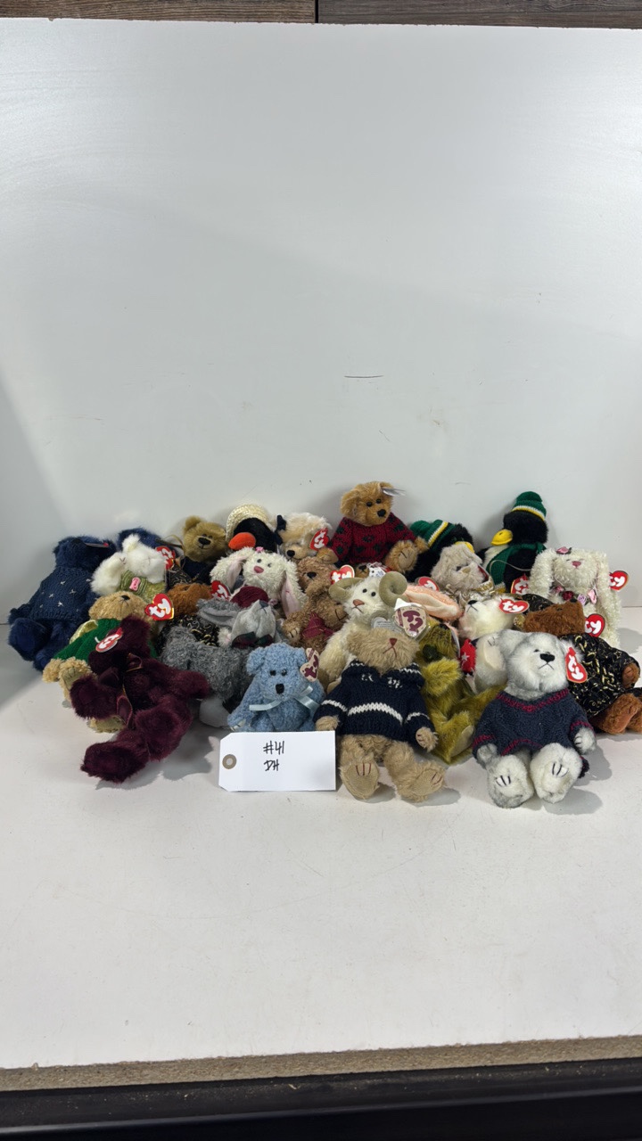 lot 41 image: Lot of misc Ty Beanie Buddies