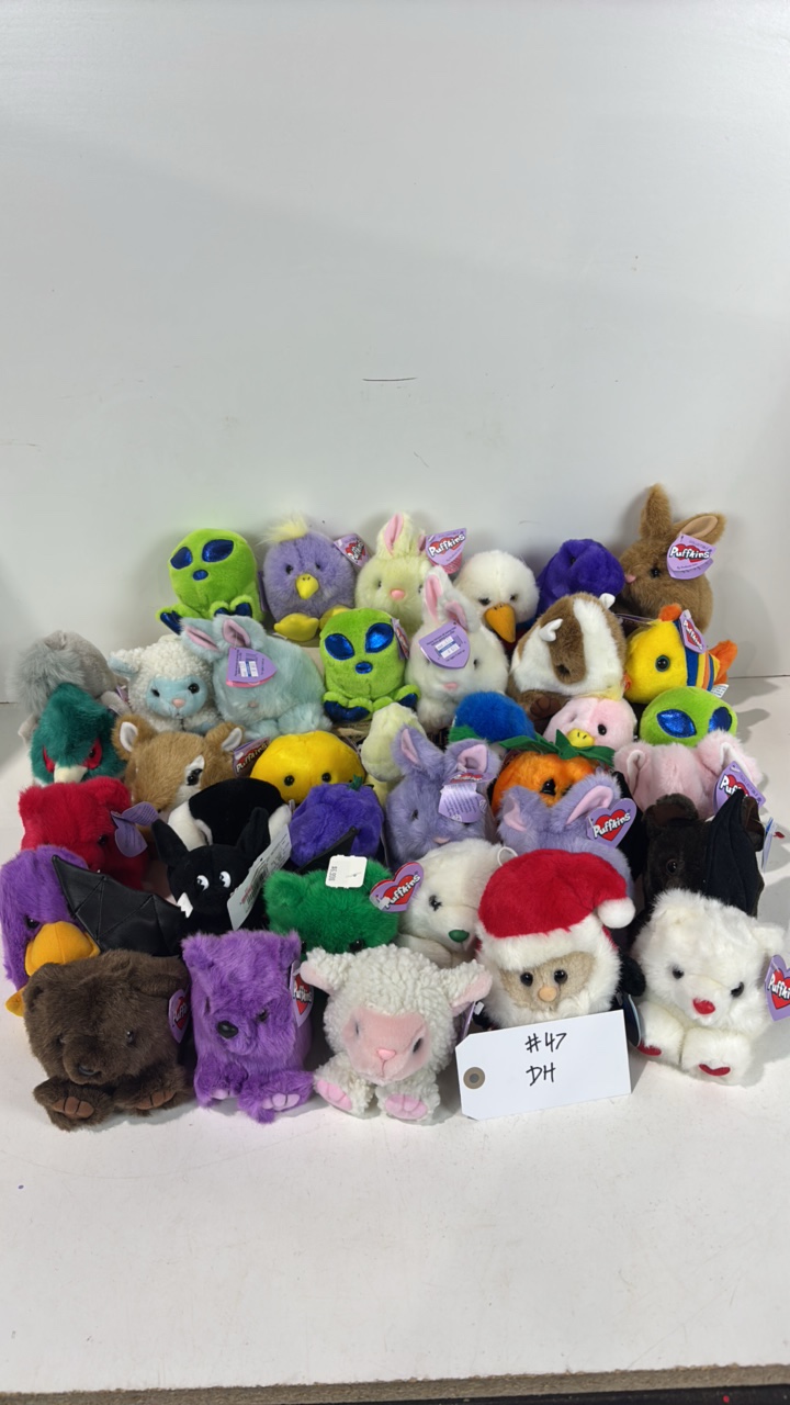 lot 47 image: Puffkins Plush Toy Collectibles