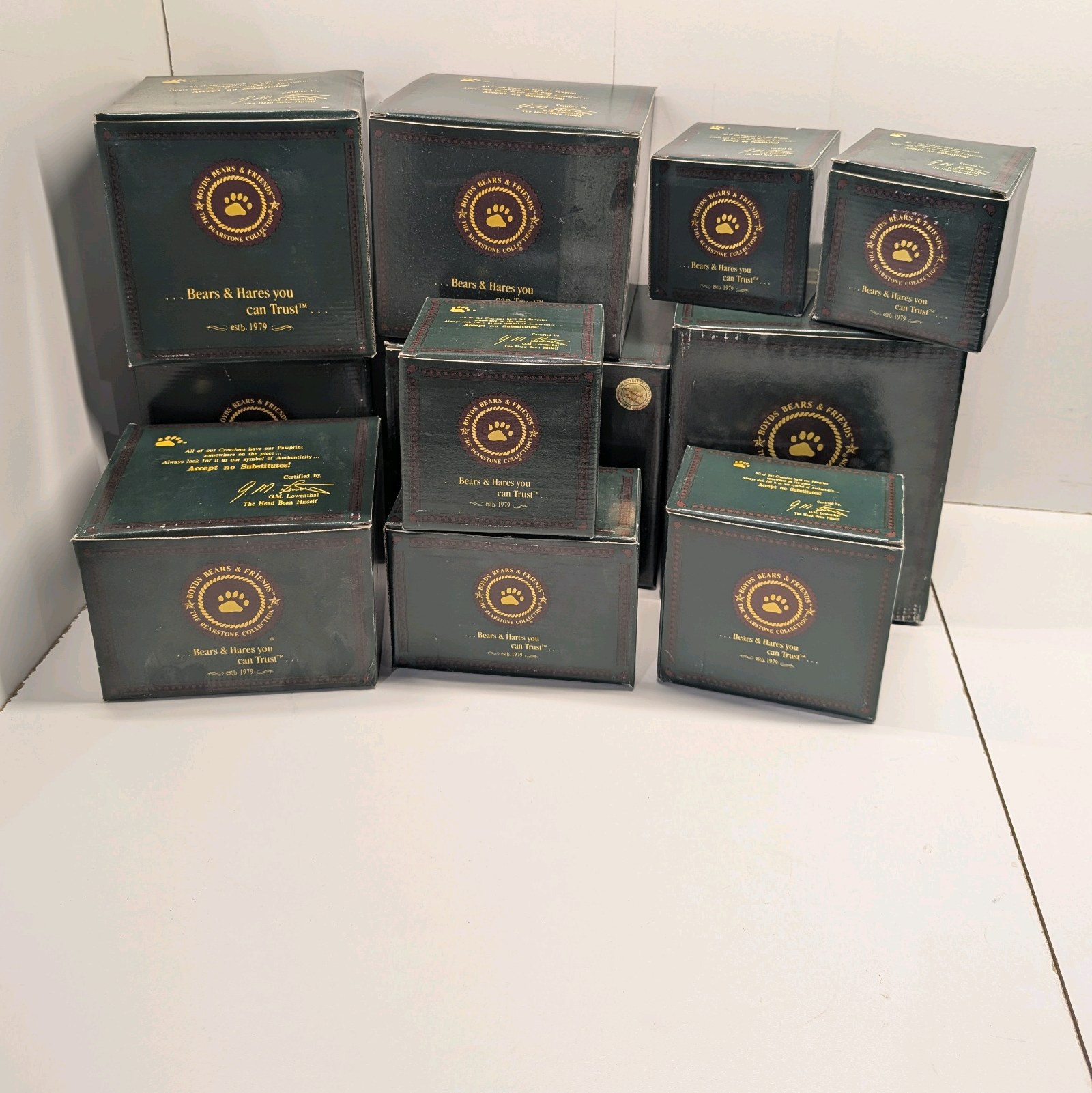 lot 51 image: Lot of Boyds Bears - The Boyds Collection