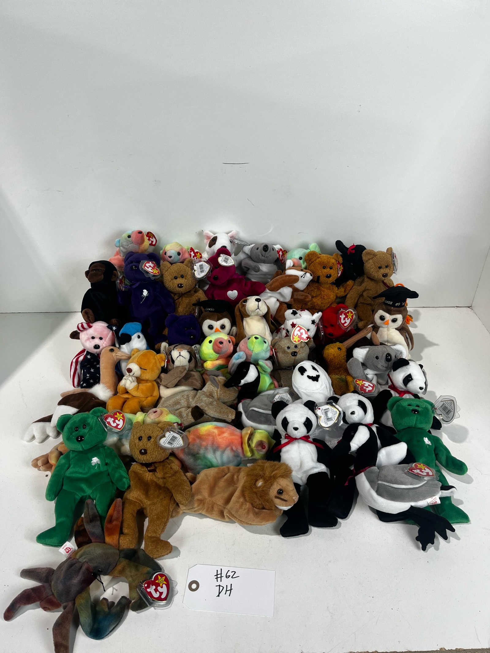 lot 62 image: TY Beanie Babies