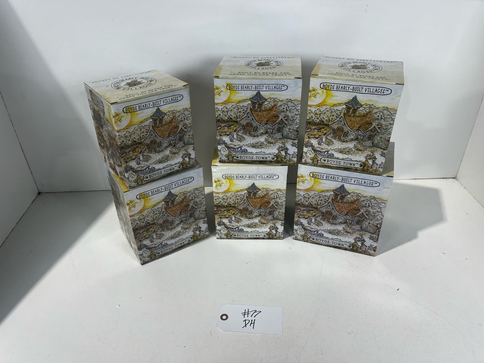 lot 77 image: Boyds Bears Village