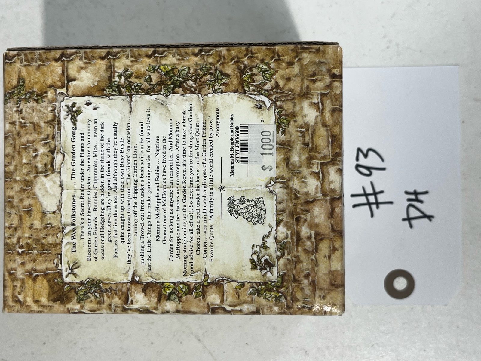 lot 93 image: Boyds Bears