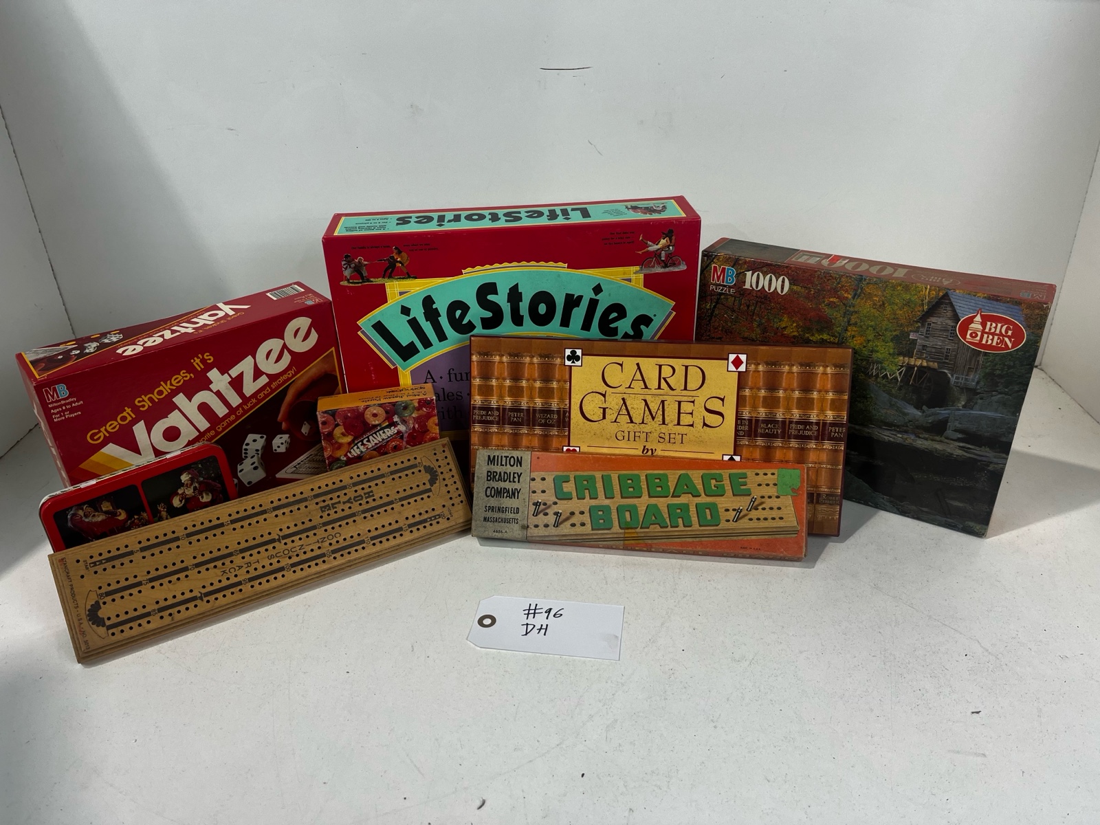 lot 96 image: Vintage Board Games and puzzles