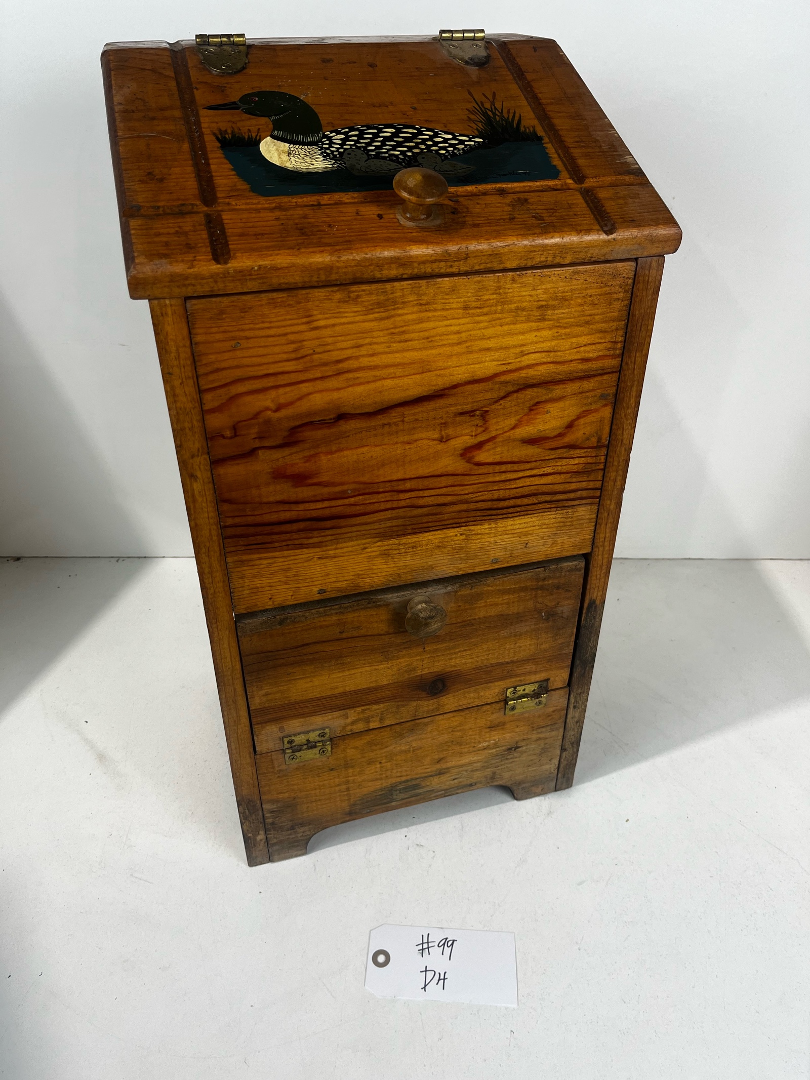 lot 99 image: Vintage storage bin for potatoes and onions