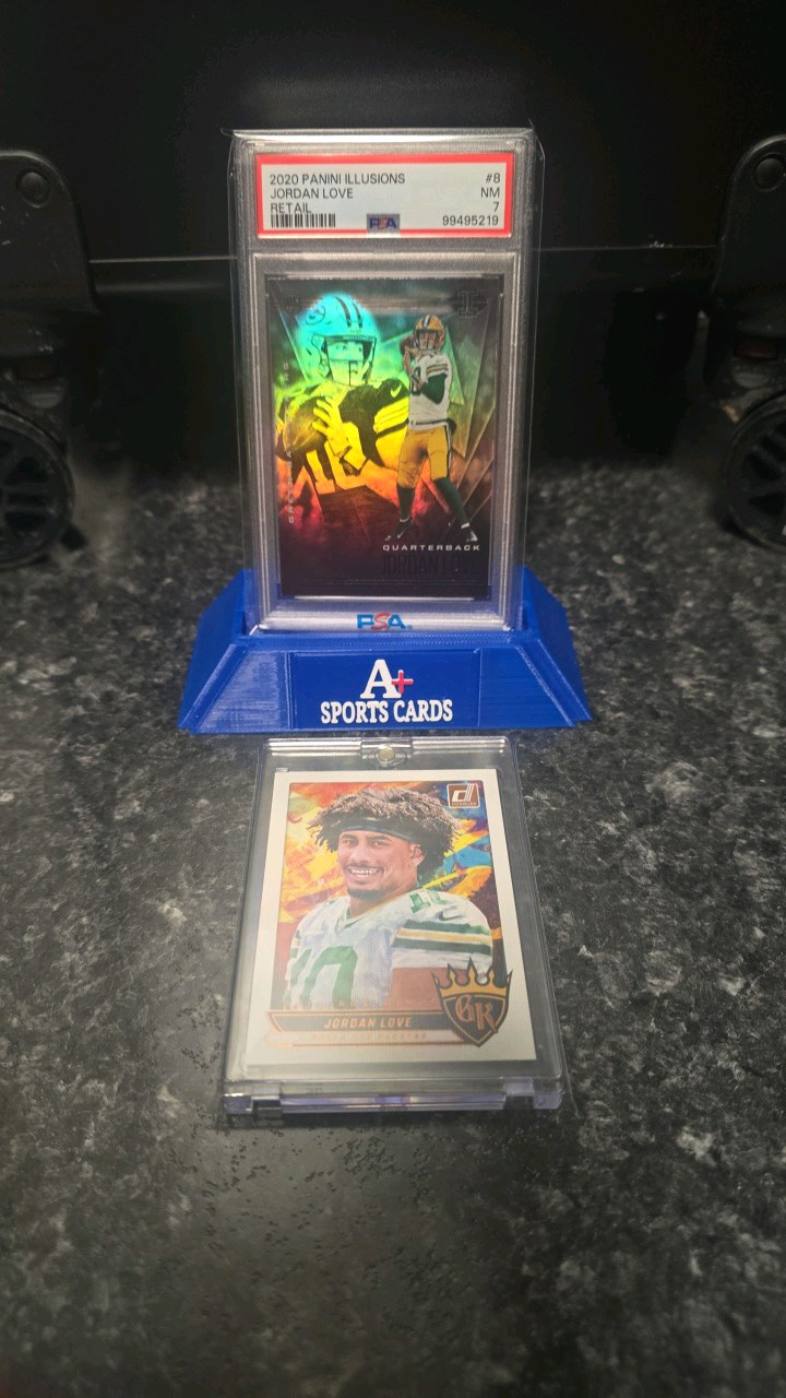 lot 2 image: 2020 Panini illusions jordan love psa 7  jordan love Donruss Gridiron kings Card