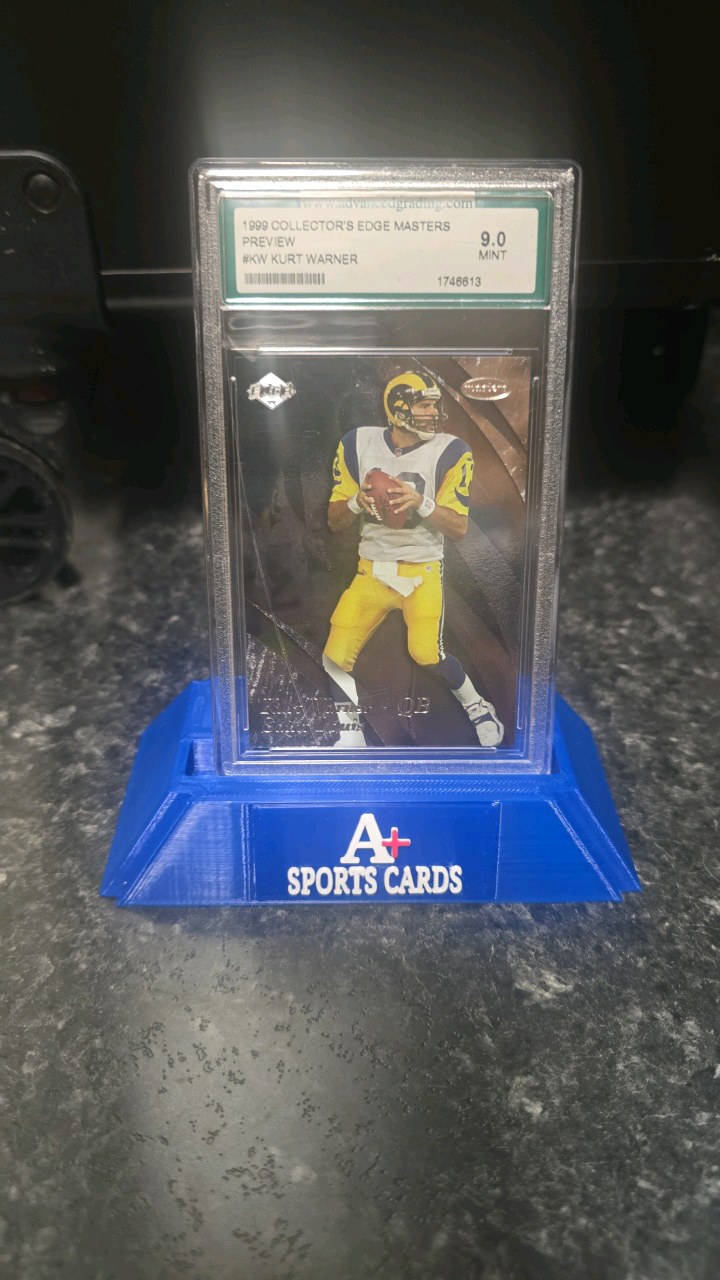 lot 37 image: 1999 Collectors Edge Masters preview Kurt Warner 9