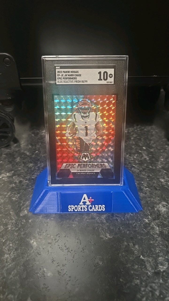 lot 40 image: 2023 Panini Mosaic Ep-Jc Jamarr Chase Epic Performances Blue Reactive Prizm 8899 SGC 10