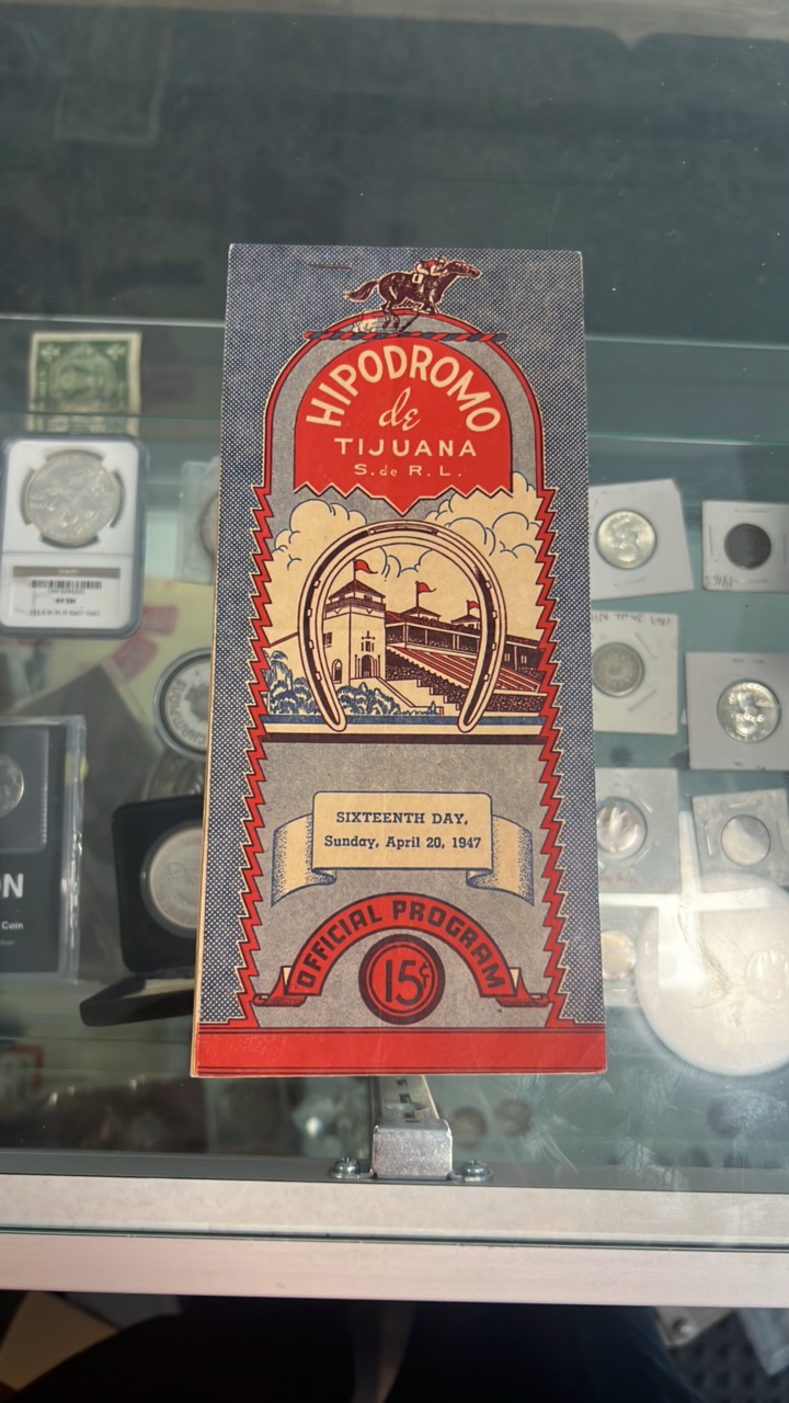 lot 113 image: 1947 hippodrome de Tijuana race program