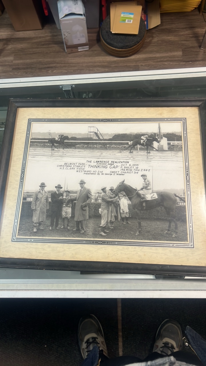 lot 68 image: 1955 thinking cap horse racing photograph