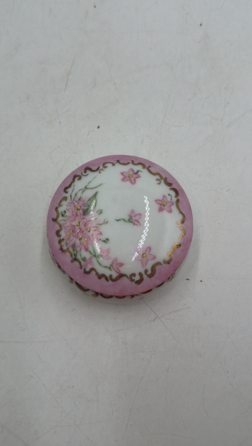 lot 142 image: Vintage French Porcelain Trinket Box with Floral Design