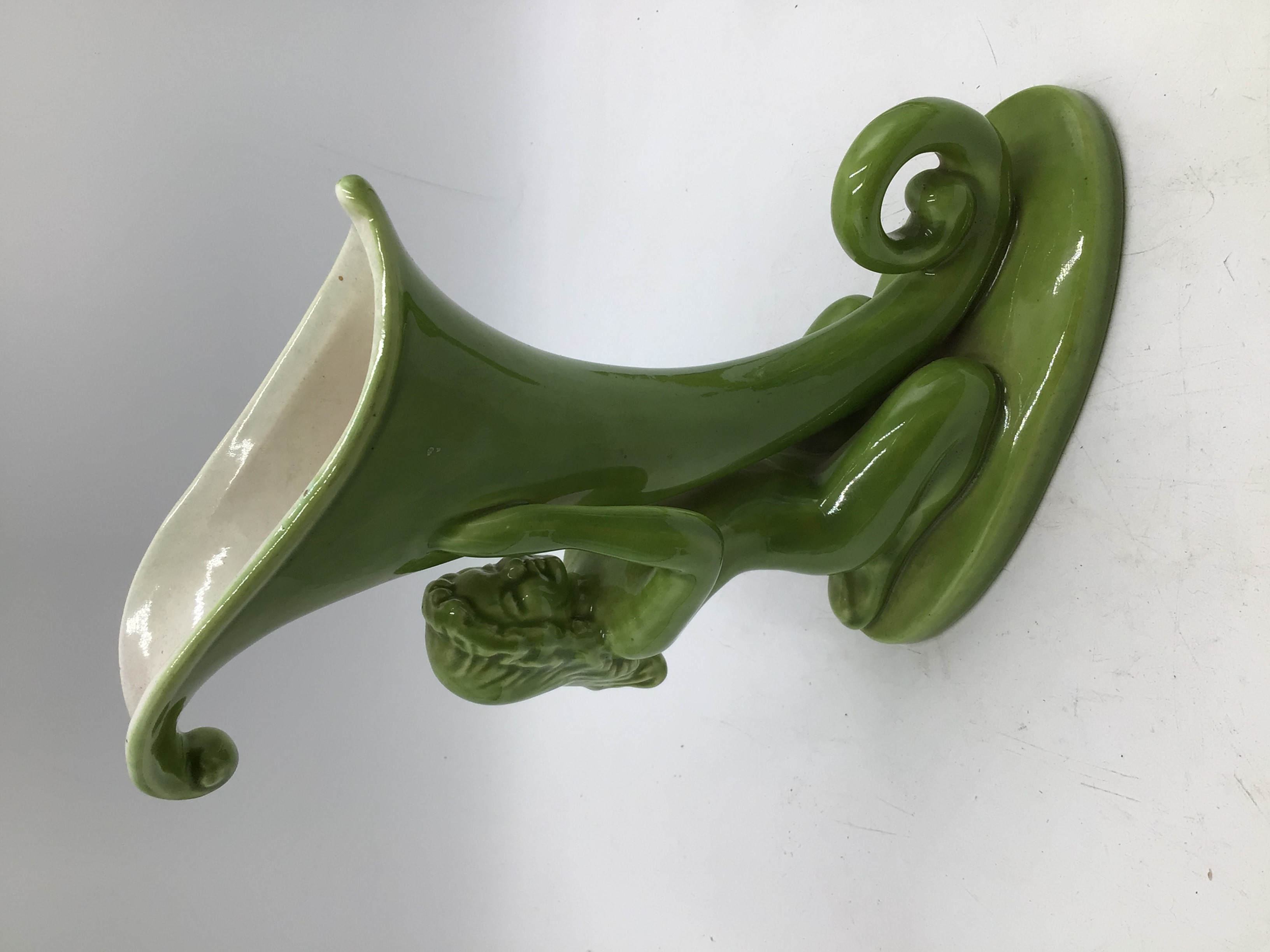 lot 197 image: Vintage Green Glazed Cherub Cornucopia Vase