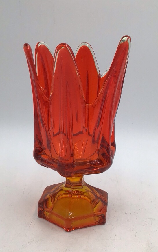 lot 215 image: Vintage Blown Orange Amber Glass Tulip Vase Scalloped Petal Rim Hexagon Base