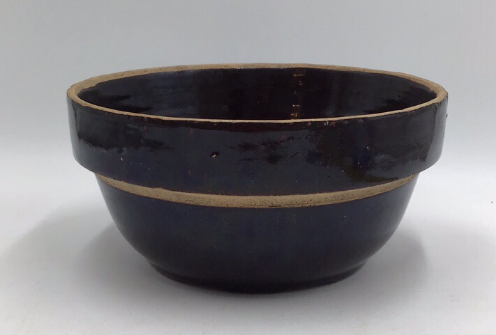 lot 251 image: Vintage Black Glazed Ceramic Bowl Tan Rim Drip Glaze Rustic Style