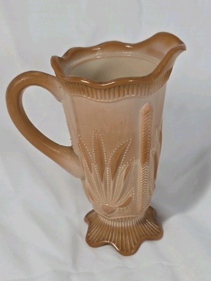 lot 262 image: Vintage Greentown Glass Chocolate Pitcher