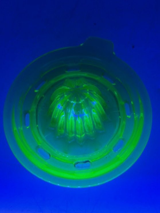 lot 30 image: Uranium Glass Citrus Juicer