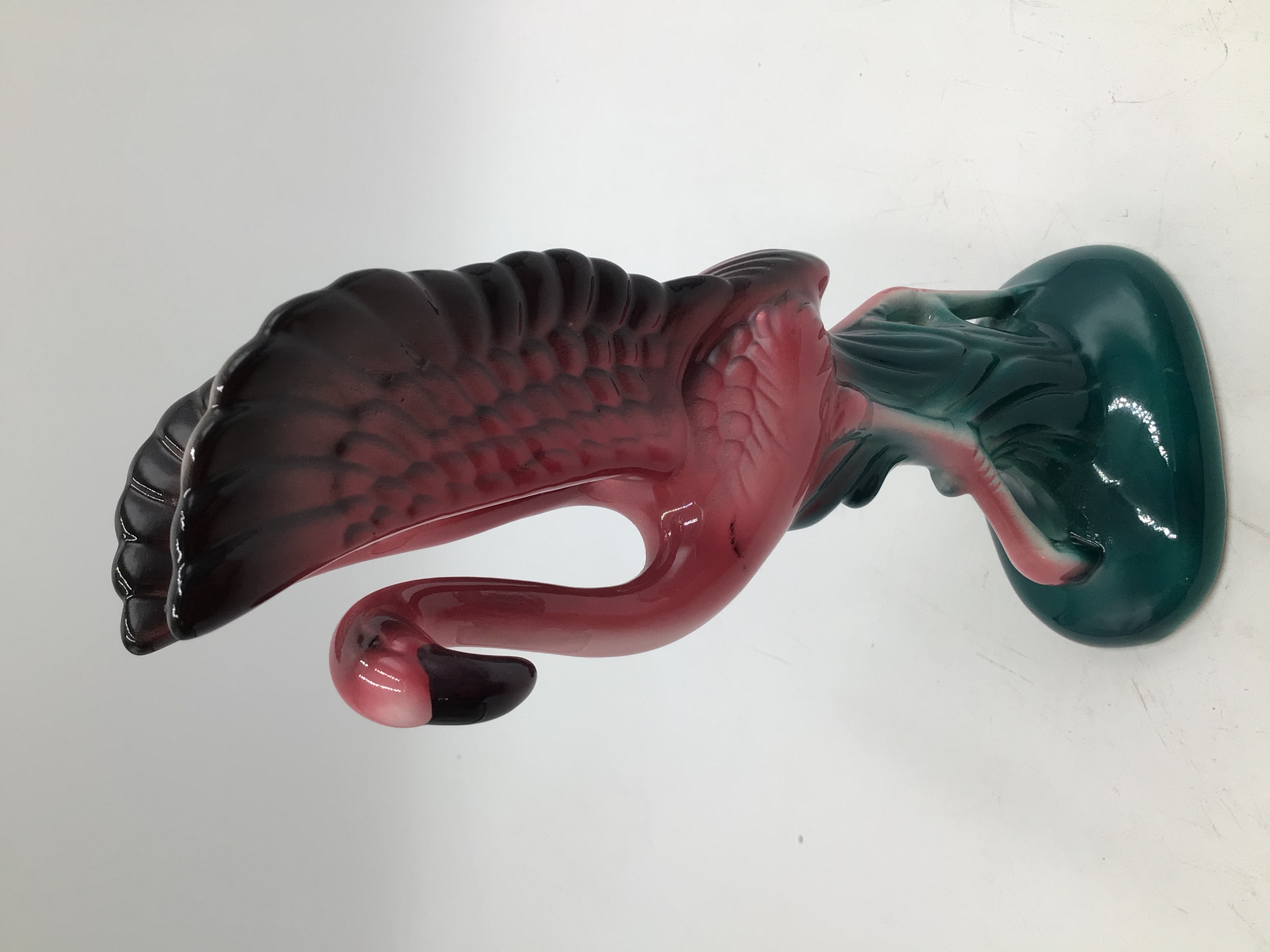 lot 5 image: Vintage Pink Flamingo