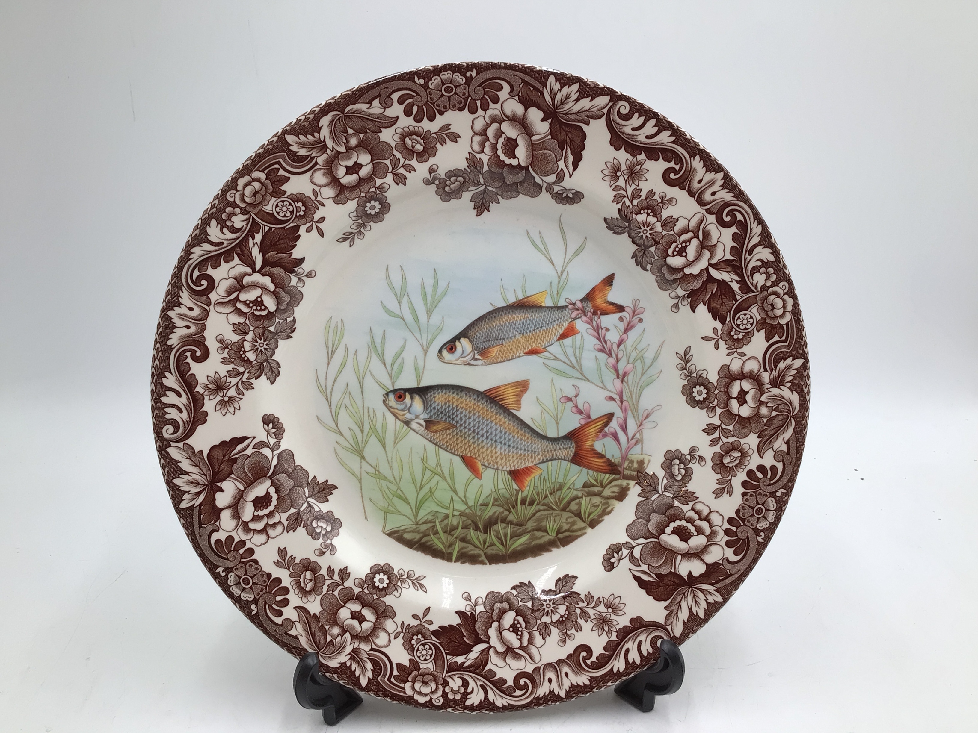 lot 74 image: Spode Woodland Stream Roach Dinner Plate  Brown Transferware Fish & Floral Design