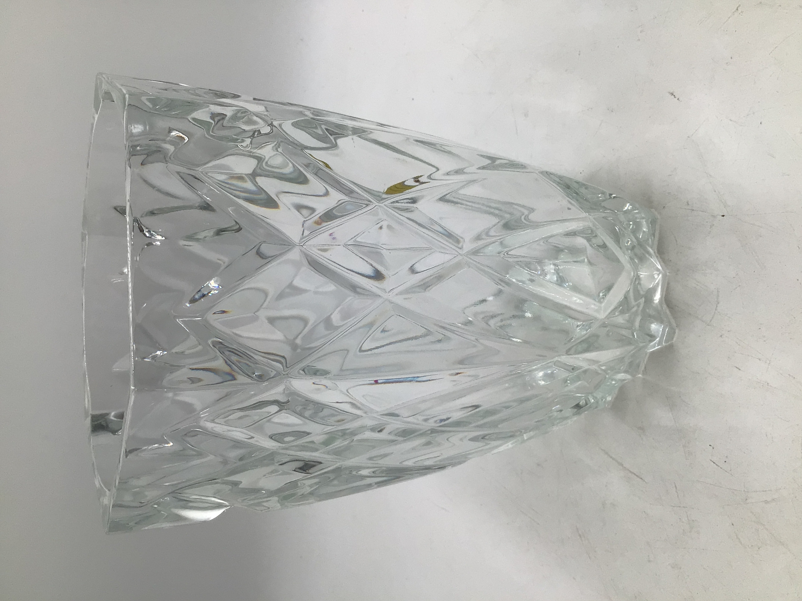 lot 82 image: Vintage Crystal Cut Glass Vase  Diamond Pattern Octagonal Design