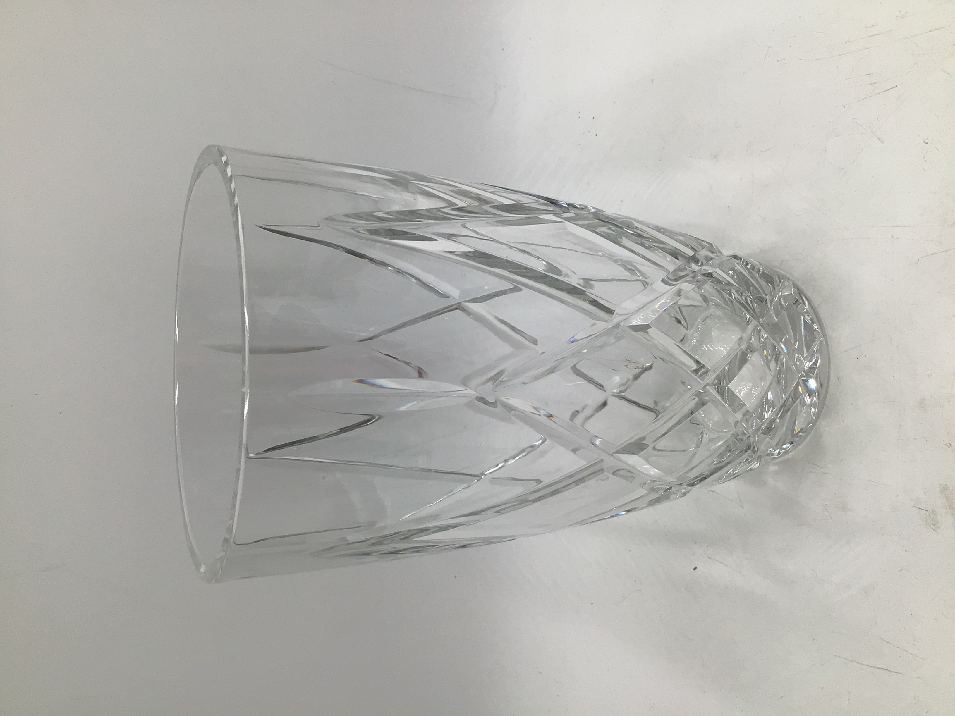 lot 83 image: Vintage Crystal Cut Glass Vase  Diamond & Fan Pattern, Tapered Cylinder Design