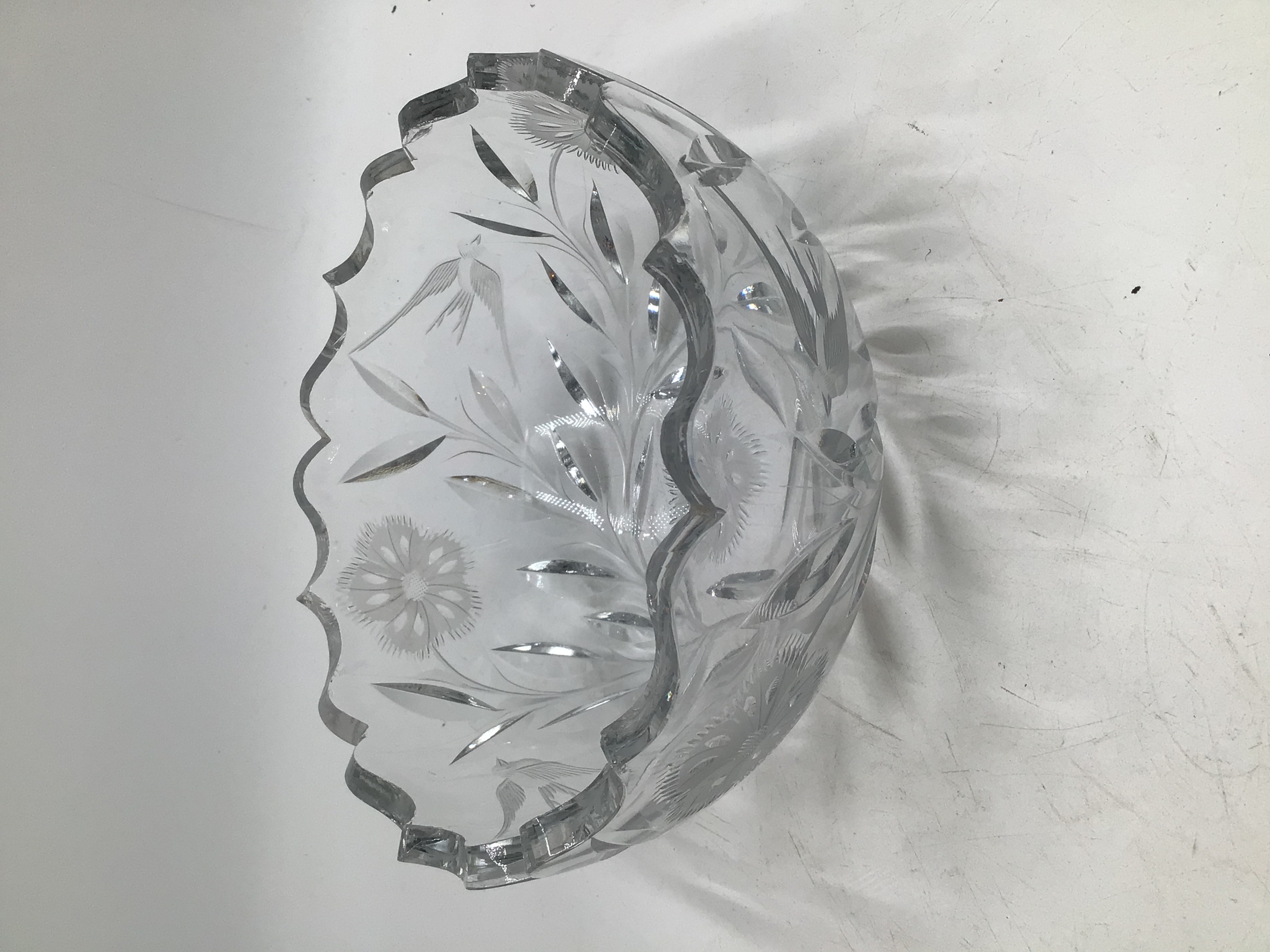 lot 84 image: Vintage Crystal Etched Bowl  Floral & Swallow Design, Scalloped Rim