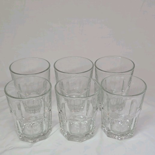 lot 93 image: Vintage Arcoroc France Clear Glass Tumblers  Octime  Picardie Style (Lot of 6)