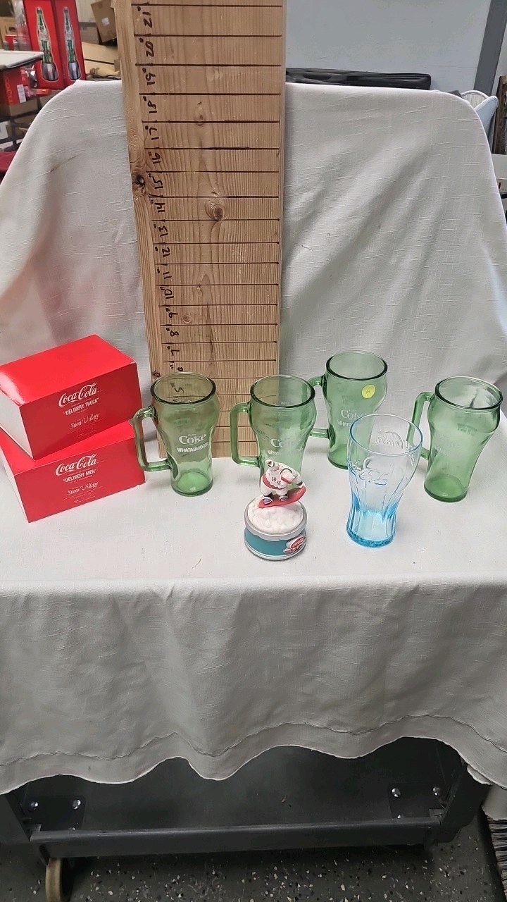 lot 14 image: Coke Delivery Truck from Snow Village and Glasses