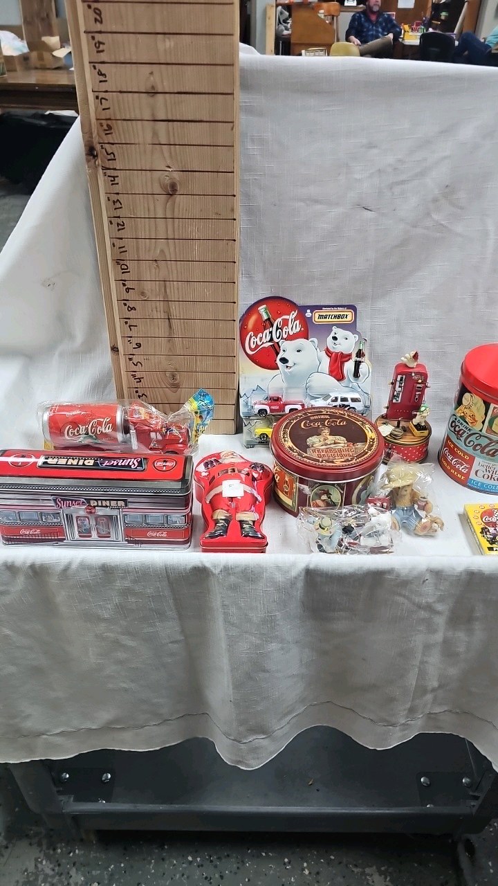 lot 144 image: Tray, Mirrored TrayPicture, Bottles, Asian Coke Toys