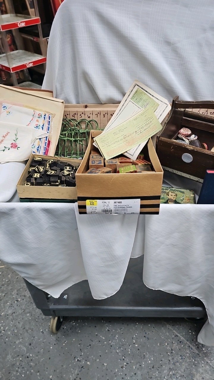 lot 162 image: Vintage Wood Blocks, Sewing Box, Handkerchiefs, etc