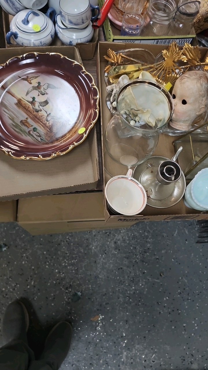 lot 59 image: Candle Holders, Wall Sconces, Vase, Mallard Decorative Plate