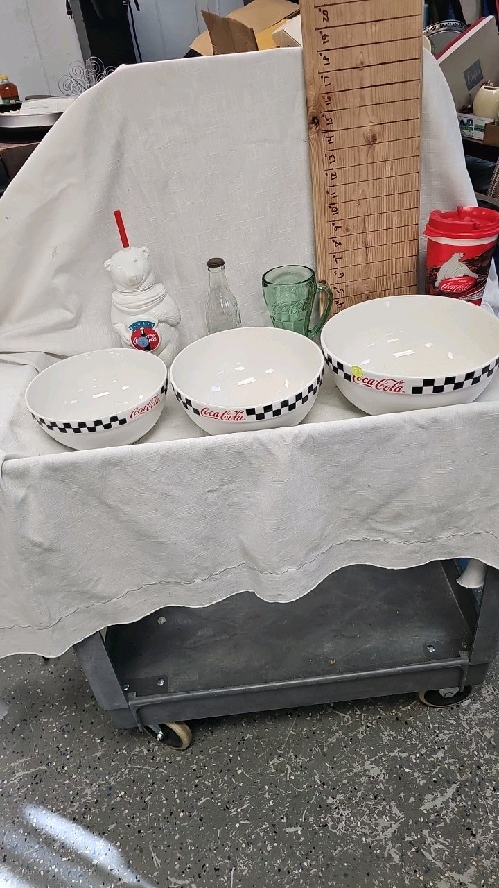 lot 77 image: Set of Coke Mixing Bowls, glasses, etc