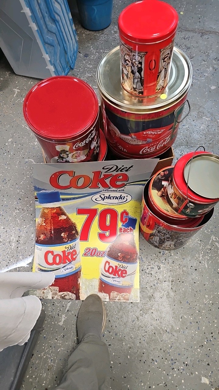 lot 80 image: Assorted Coca Cola Tine Lot with Diet Coke Splenda Ad