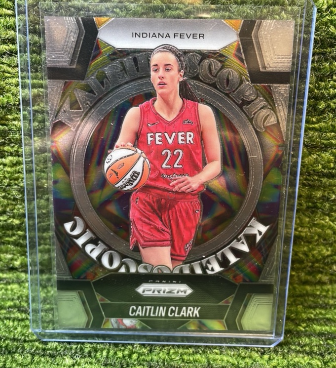 lot 26 image: 2025 PRIZM Kaledoscopic Caitlin Clark, Indiana Fever Insert