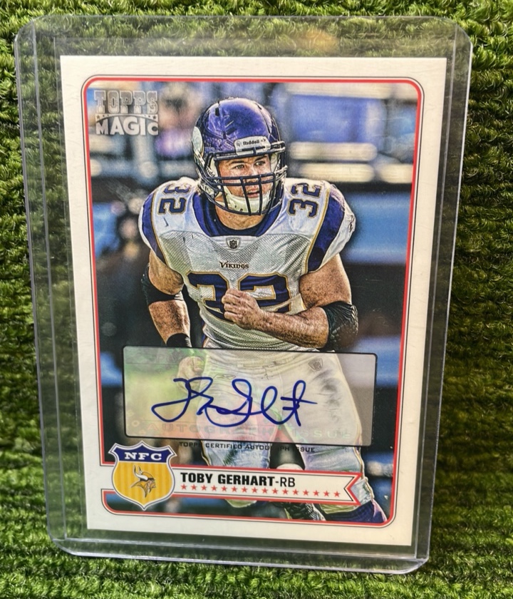 lot 28 image: 2012 Topps Magic TOBY GERHART Autograph  RB Autograph Minnesota Vikings