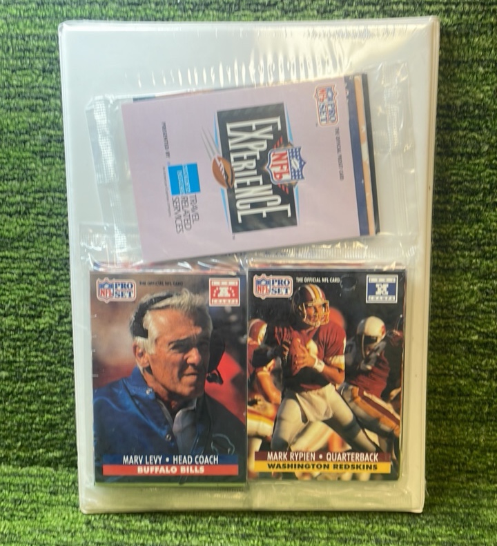 lot 48 image: 1992 Minneapolis, Metrodome Super Bowl XXVI Commemorative Sealed Book with Packs
