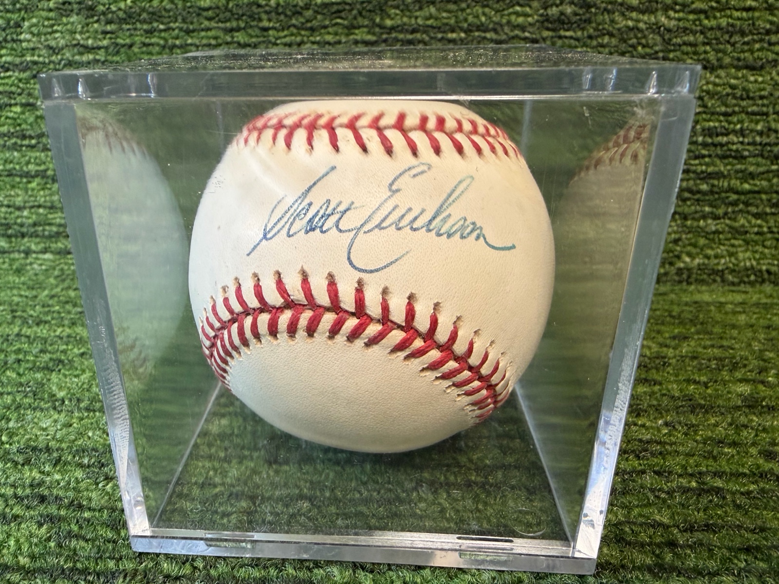 lot 65A image: Scott Erickson Autographed Sweet Spot Baseball Minnesota Twins World Series Champion of 1991- NICE Auto